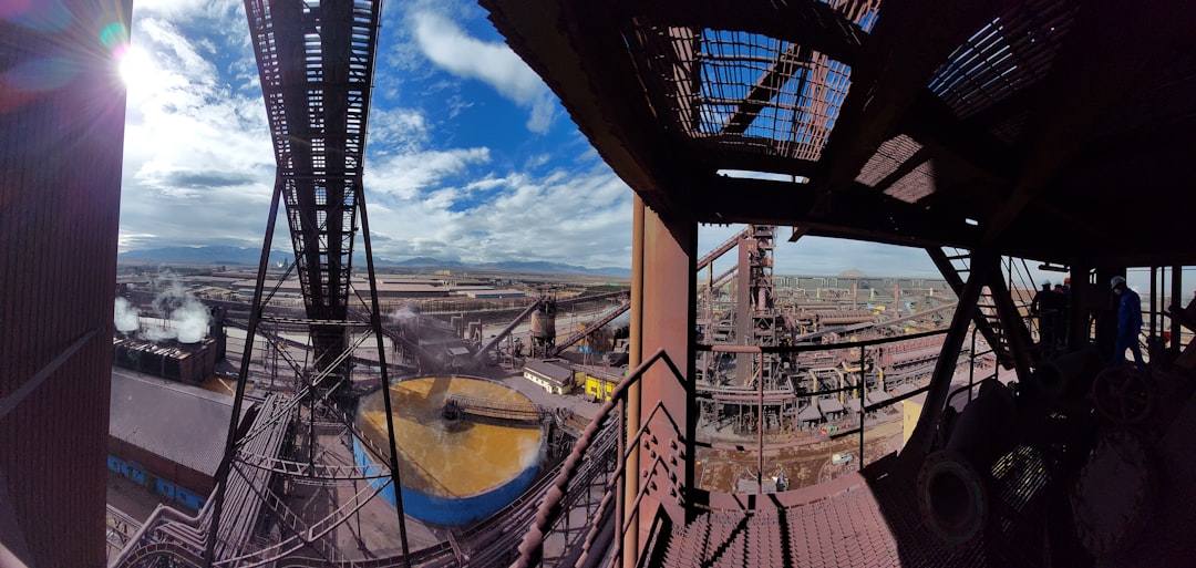 국내 제조업체들의 공급망 다변화 전략과 디지털 전환 현황